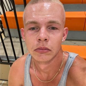 Meet your Posher, Nathan